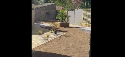 Terrasse, claustrats et habillage du mur Terrasse, claustrats et habillage du mur