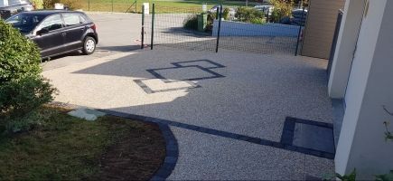 Aire de stionnement béton désactivé-56 Aire de stionnement béton désactivé-56