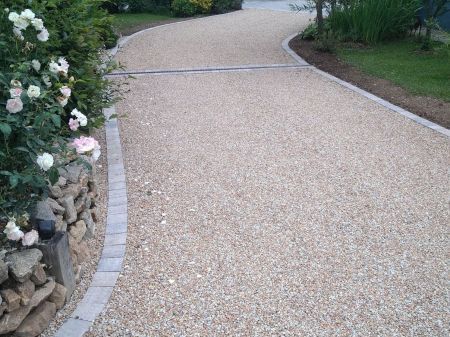 Allée carrossable. Paysagiste 56 Grand Champ. Morbihan Allée carrossable. Paysagiste 56 Grand Champ. Morbihan