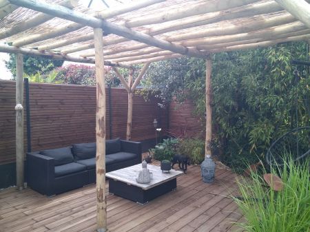 Pergola en bois naturel et terrasse bois Pergola en bois naturel et terrasse bois
