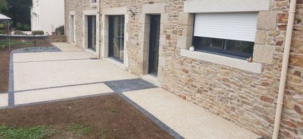 Terrasse en béton désactivé Paysagiste Grand champ Vannes Languidic Terrasse en béton désactivé Paysagiste Grand champ Vannes Languidic