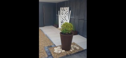 Entrée de maison décoration Morbihan moderne contemporain dallage 56 Morbihan Grand Champ Entrée de maison décoration Morbihan moderne contemporain dallage 56 Morbihan Grand Champ