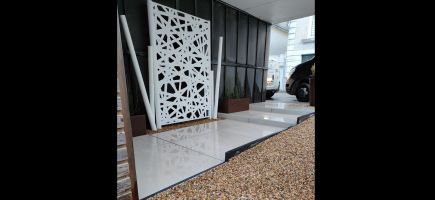 Panneau décoratif laqué. Entrée moderne Vannes 56 Grand Champ paysqgiste Panneau décoratif laqué. Entrée moderne Vannes 56 Grand Champ paysqgiste