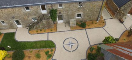 Béton désactive longère entrée de maison aire de stationnement 56 Morbihan Languidic Béton désactive longère entrée de maison aire de stationnement 56 Morbihan Languidic