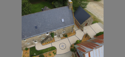 béton désactivé Vannes Auray locminé entrée de maison parking béton désactivé Vannes Auray locminé entrée de maison parking