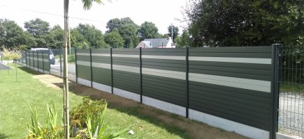 Palissade aluminium avec lames grises Palissade aluminium avec lames grises