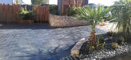 Pavés multiformats gris anthracite Pavés multiformats gris anthracite