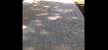 Pavés naturels calcaire sur Theix