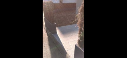 Semelle béton et dallage déjà présent Semelle béton et dallage déjà présent