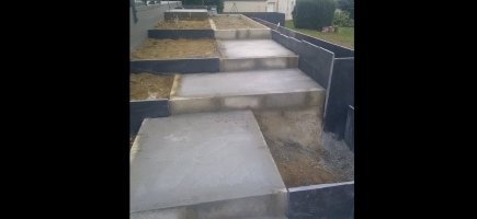 Aménagement accès terrasse en cours de réalisation Cléguérec